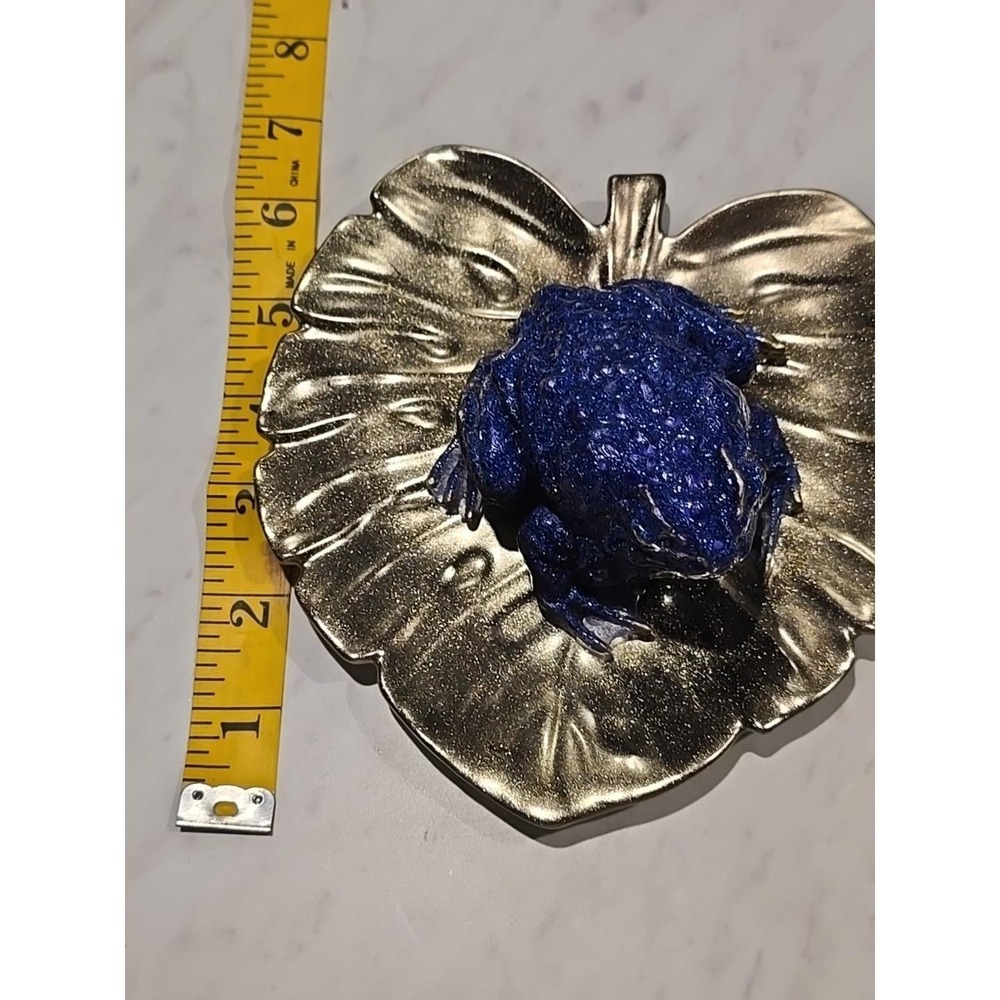 Handmade Resin Toad And Pad‎ - Picture 8 of 8